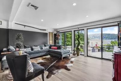 590 W Shore Trl, Sparta Township, NJ 07871 - Photo 5