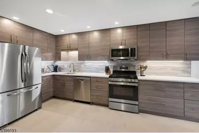 99 Patriots Rd, Parsippany, NJ 07950 - Photo 13