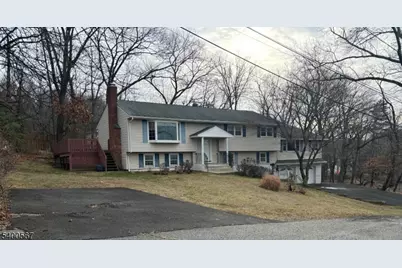 1 Gray Terr, Woodland Park, NJ 07424 - Photo 3