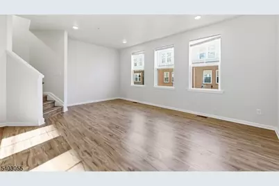 6 Bond St, North Brunswick Township, NJ 08902 - Photo 17