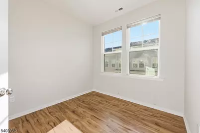 6 Bond St, North Brunswick Township, NJ 08902 - Photo 29