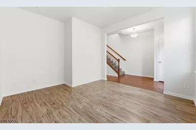 6 Bond St, North Brunswick Township, NJ 08902 - Photo 5