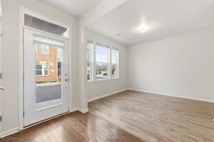 6 Bond St, North Brunswick Township, NJ 08902 - Photo 3