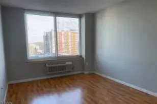 100 Old Palisade Rd1811, Fort Lee, NJ 07024 - Photo 5