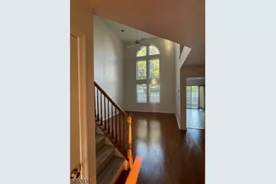 33 Dorchester Dr, Bernards Township, NJ 07920 - Photo 3