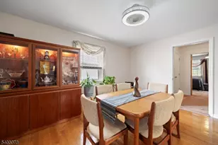 94 Trimble Ave, Clifton, NJ 07011 - Photo 7