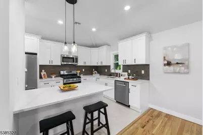 78 Maple Ln, Wayne, NJ 07470 - Photo 21