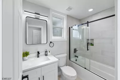 78 Maple Ln, Wayne, NJ 07470 - Photo 29