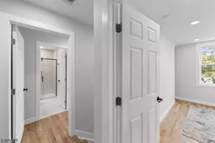 78 Maple Ln, Wayne, NJ 07470 - Photo 27