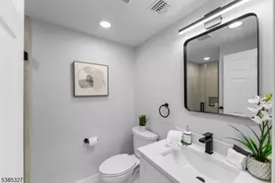 78 Maple Ln, Wayne, NJ 07470 - Photo 25