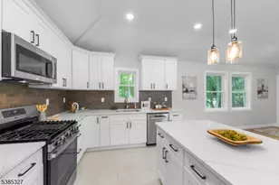 78 Maple Ln, Wayne, NJ 07470 - Photo 19