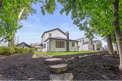 78 Maple Ln, Wayne, NJ 07470 - Photo 9