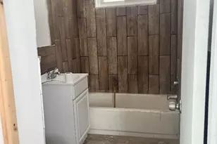 491 Norwood St, East Orange, NJ 07018 - Photo 11