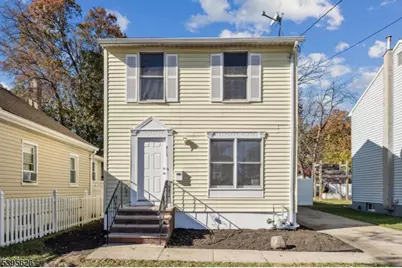 815 E Blancke St, Linden, NJ 07036 - Photo 1