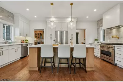 36 Oakview Ave, Maplewood, NJ 07040 - Photo 7