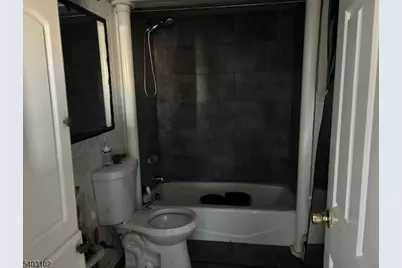 223 W Broadway, Paterson, NJ 07522 - Photo 19