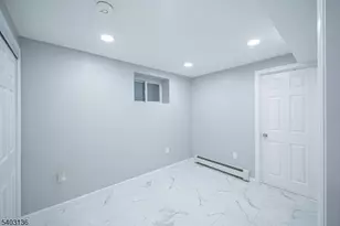 162 Glenwood Ave, Jersey City, NJ 07306 - Photo 11