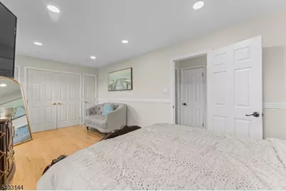 7-02 Lake St, Fair Lawn, NJ 07410 - Photo 17