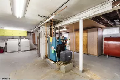 836 S Park Ave, Linden, NJ 07036 - Photo 19