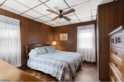 836 S Park Ave, Linden, NJ 07036 - Photo 13