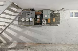 1124 Hampton Pl, Elizabeth, NJ 07201 - Photo 17