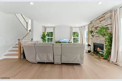 37 Esposito Ln, Roxbury Township, NJ 07850 - Photo 17