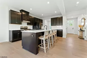 37 Esposito Ln, Roxbury Township, NJ 07850 - Photo 5