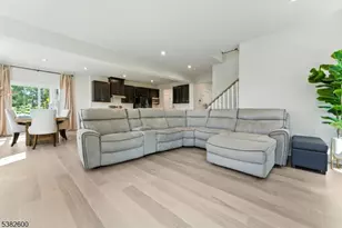 37 Esposito Ln, Roxbury Township, NJ 07850 - Photo 15