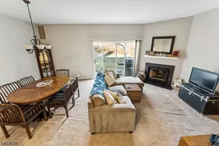 25 Sycamore Way, Mount Arlington, NJ 07856 - Photo 5