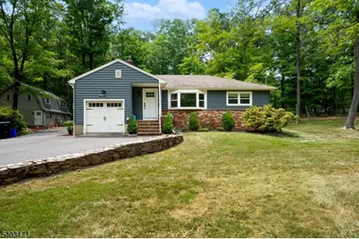 422 Hollow Road, Montgomery Township, NJ 08558 - Photo 1