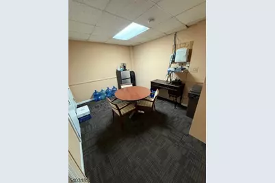 410 Franklin Ave, Nutley, NJ 07110 - Photo 7