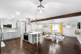 4 Grove St, Hampton Township, NJ 07860 - Photo 9