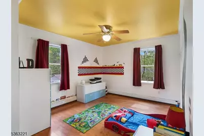 4 Grove St, Hampton Township, NJ 07860 - Photo 13