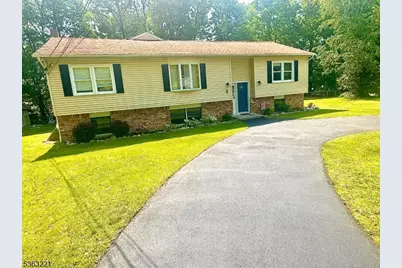 4 Grove St, Hampton Township, NJ 07860 - Photo 23