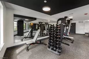 72 S Essex Ave, Orange, NJ 07050 - Photo 17