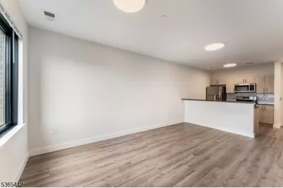 72 S Essex Ave #608, Orange, NJ 07050 - Photo 9