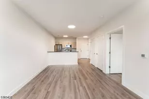 72 S Essex Ave, Orange, NJ 07050 - Photo 7