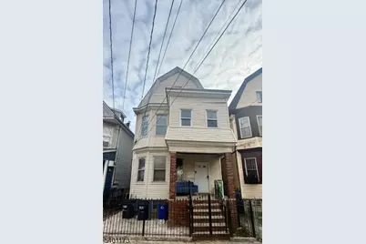110 Lincoln Ave, Newark, NJ 07104 - Photo 1