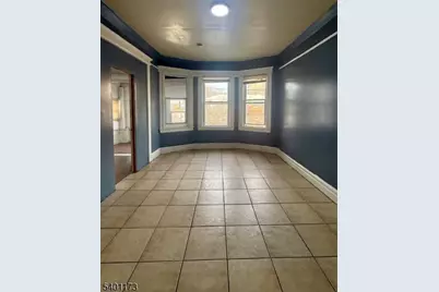 110 Lincoln Ave, Newark, NJ 07104 - Photo 3