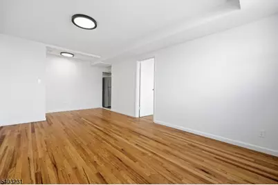 59-61 Brighton Avenue U19, Belleville Twp., NJ 07109 - Photo 11