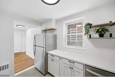 59-61 Brighton Avenue U19, Belleville Twp., NJ 07109 - Photo 3