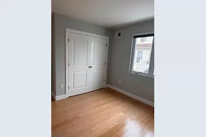 86 Orange Ave, Elmwood Park, NJ 07407 - Photo 5