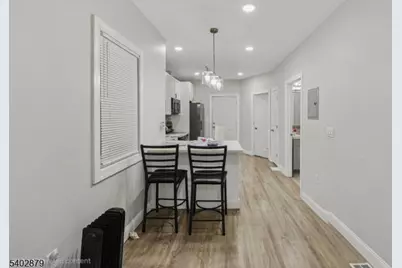 81 Wolcott Ter, Newark, NJ 07112 - Photo 5