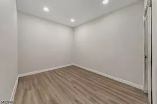 81 Wolcott Terrace, Newark, NJ 07112 - Photo 13