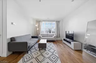 228 Windmill Ct, Lopatcong Township, NJ 08865 - Photo 11