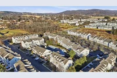 228 Windmill Ct, Lopatcong Township, NJ 08865 - Photo 5