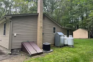 17 Eastbrook Ln, Hampton Township, NJ 07860 - Photo 21