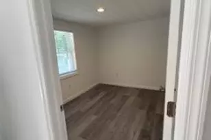 17 Eastbrook Ln, Hampton Township, NJ 07860 - Photo 17