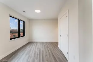 72 S Essex Ave, Orange, NJ 07050 - Photo 9