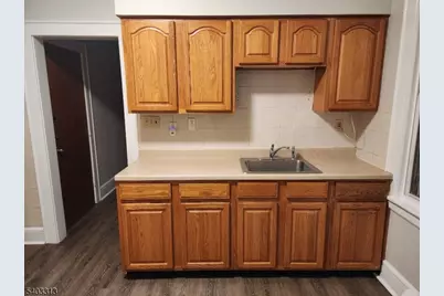 1034 Sheridan Ave, Elizabeth, NJ 07208 - Photo 5